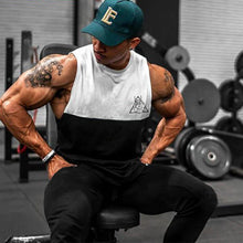 Load image into Gallery viewer, Men's Fashion Stitching Sleeveless Vest