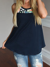 Load image into Gallery viewer, Stitching Floral Maternity Fashion Top