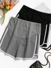 Load image into Gallery viewer, Pregnant Women's Leisure Sports Belly Lifting Shorts