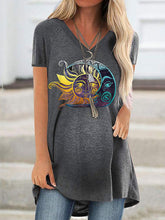 Load image into Gallery viewer, Moon Print Loose Mid-Length Maternity Top