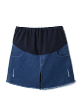 Load image into Gallery viewer, Summer Thin Outer Wear Maternity Shorts
