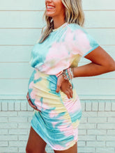 Load image into Gallery viewer, Tie-Dye Short-Sleeved Hip-Wrapped Maternity Dress
