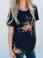 Load image into Gallery viewer, Fashion Printed Maternity Casual T-shirt
