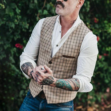 Load image into Gallery viewer, Simple Pure White Lapel Men&#39;s Shirt
