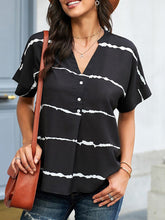 Load image into Gallery viewer, Casual Loose Striped Shirt Maternty’s Top
