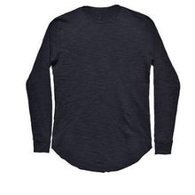 Load image into Gallery viewer, Solid Color Bottoming Shirt Slim Round Neck Men&#39;s Long-Sleeved T-Shirt
